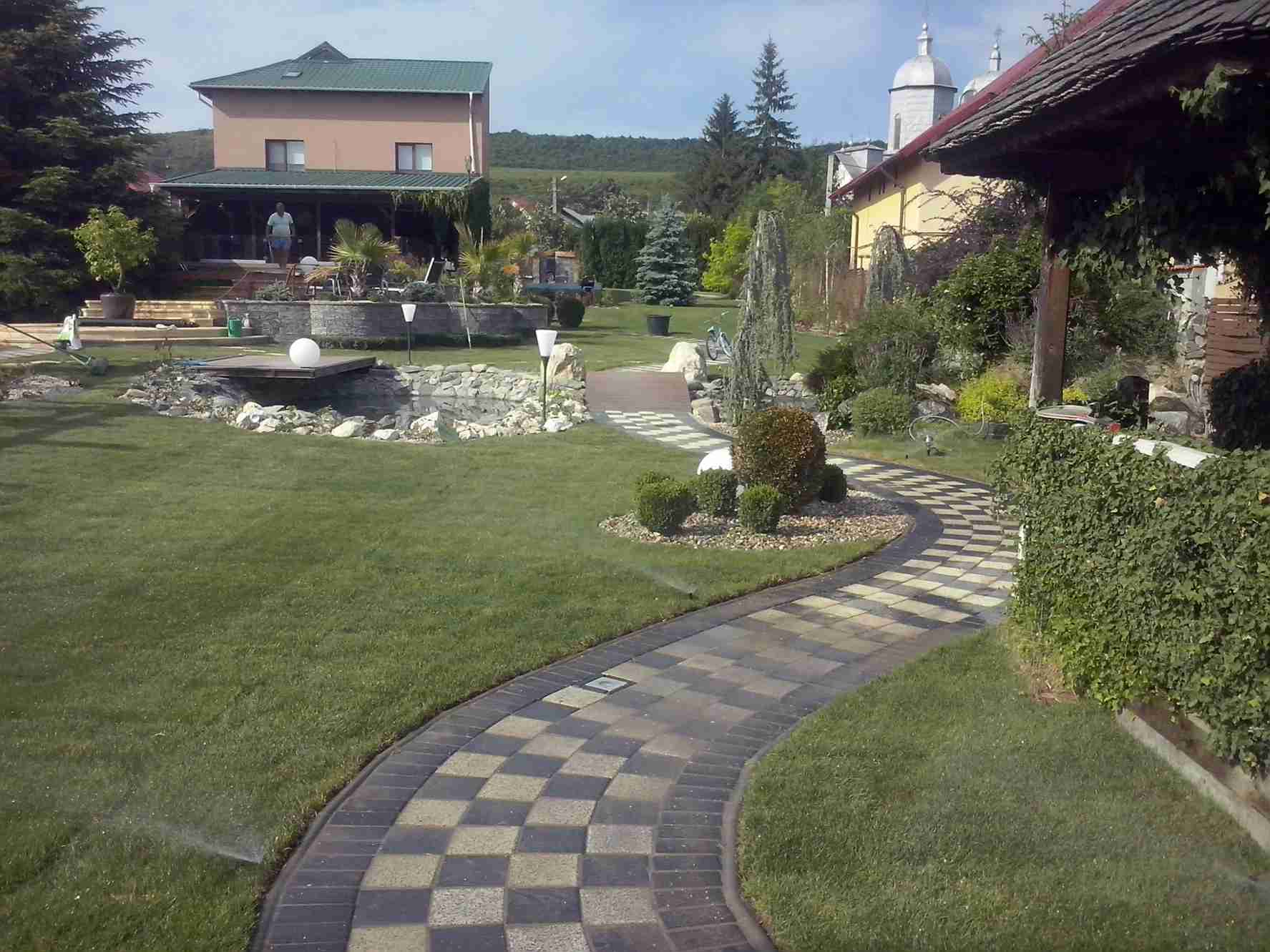 Hidrogarden - Realizările Noastre în Designul de Grădini - 01